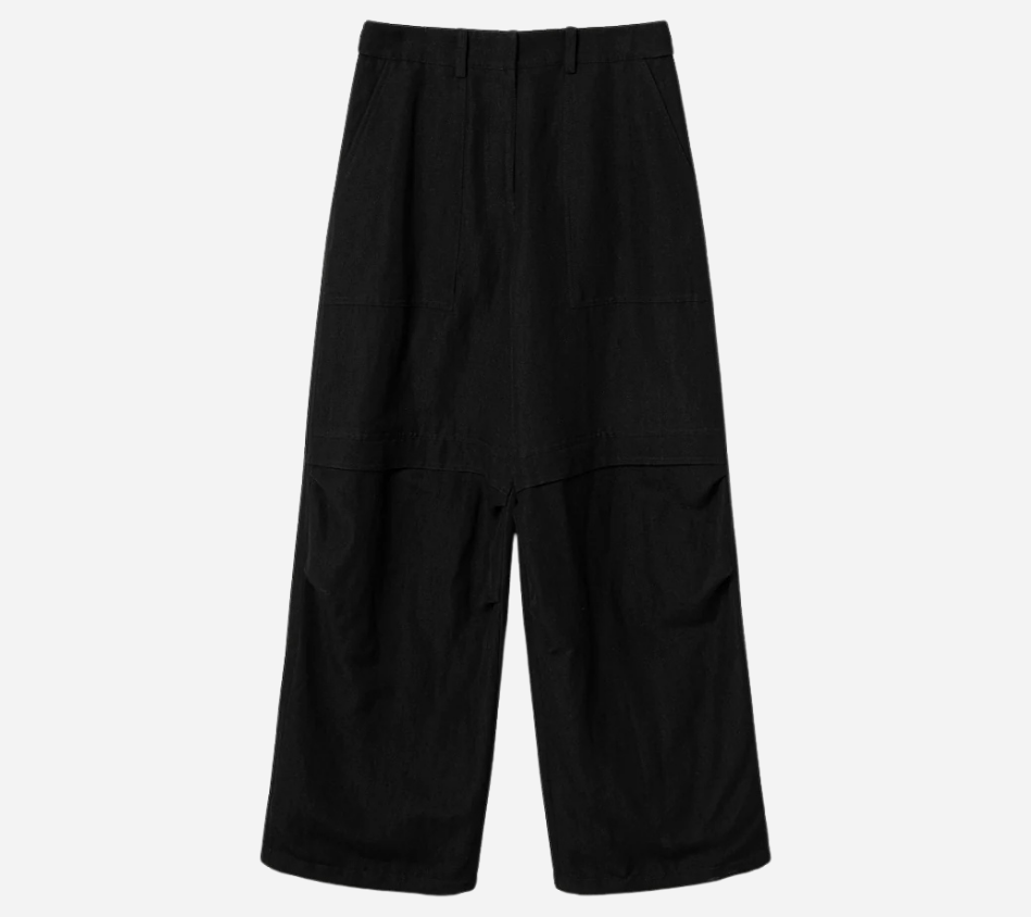 FR34 / Black
