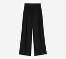 JIL-SLIGHTLY HIGH WAISTED VOLUMINOUS PLEATED PANT WITH METAL ZIP CLOSURE. BELT LOOPS, SIDE SEAM AND BACK WELT POCKETS. LOW CROTCH