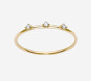 BRT-RING TRILOGY SOLITAIRE YELLOW Số sê-ri AAB45276 Trọng lượng tịnh vàng 0,88 g