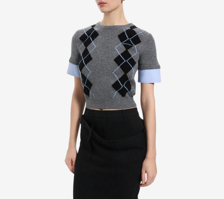 JUN-[ESSENTIAL] WOVEN SLEEVE PATCHED ARGYLE PULLOVER