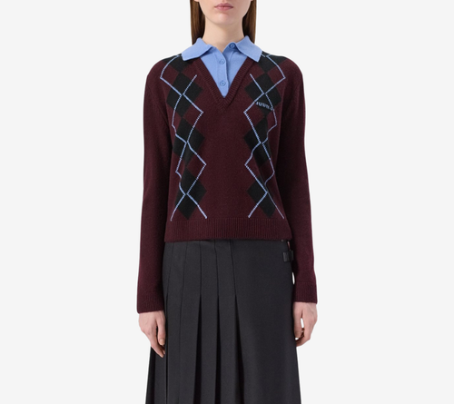 JUN-ARGYLE PULLOVER V-NECK WITH KNIT COLLAR PATCH