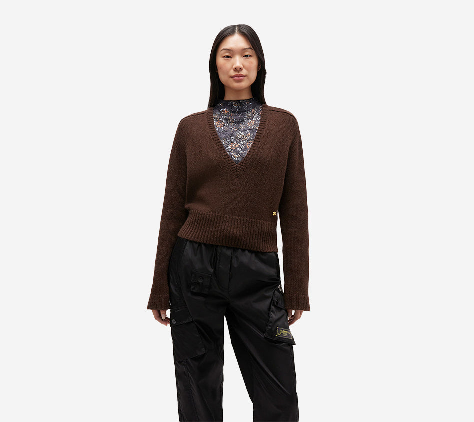 GAN-WOOL YAK MIX CỔ CHỮ V SÂU